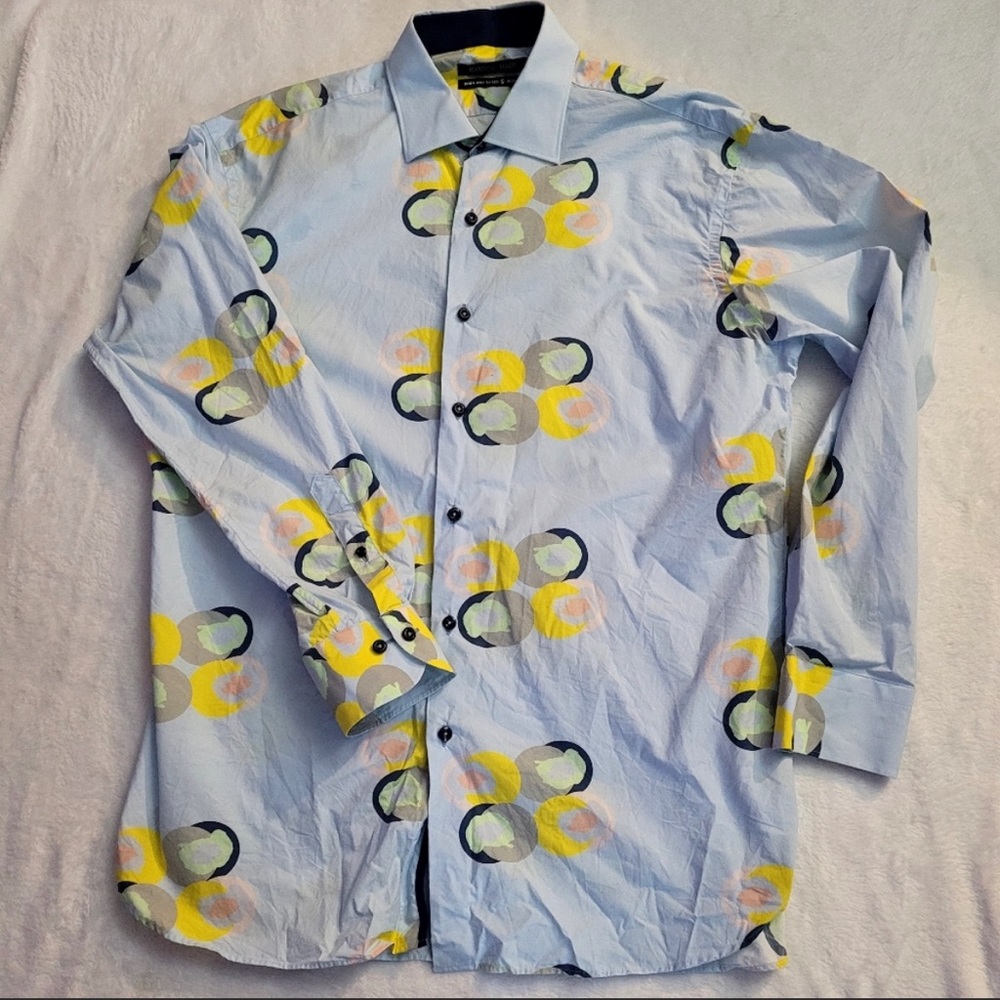 HAMMER MADE Button Down Dress Shirt.
Size 42/16.5. Made in Italy.